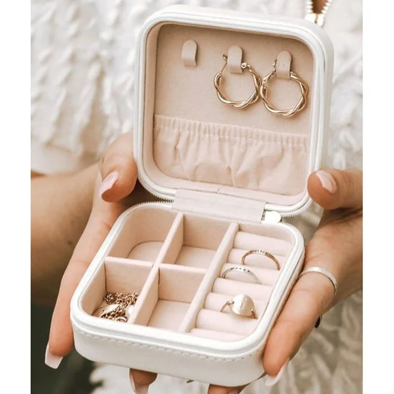 Purple Letters Jewelry Box Wed - огляд і ціна Travel Jewellery & Accessories Organiser