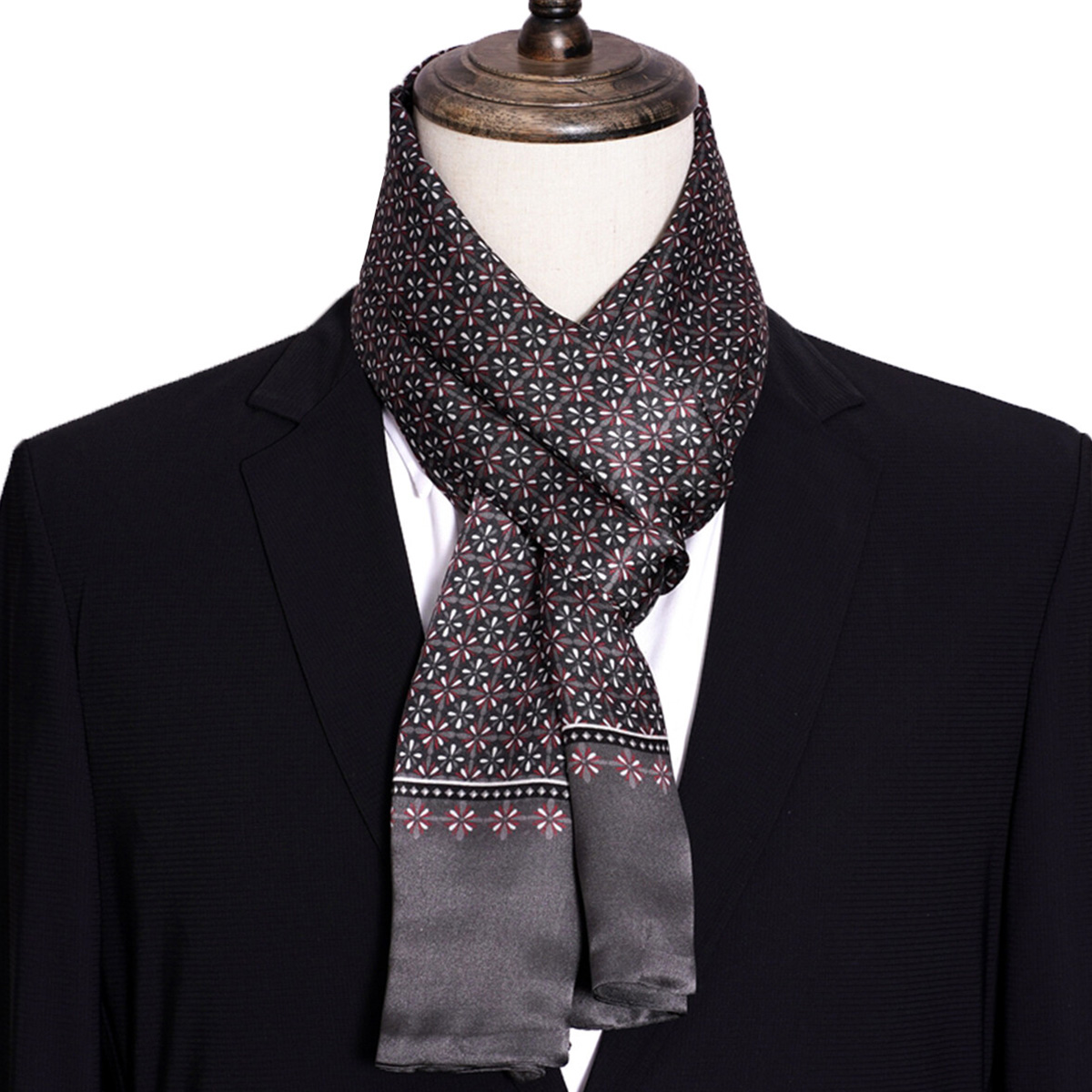 New Men's Stripe Silk Scarf Ho - огляд і ціна Travel Accessories Sale