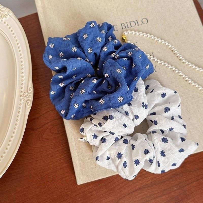 Korean Style Blue White Floral - огляд і ціна Travel Accessories Kmart