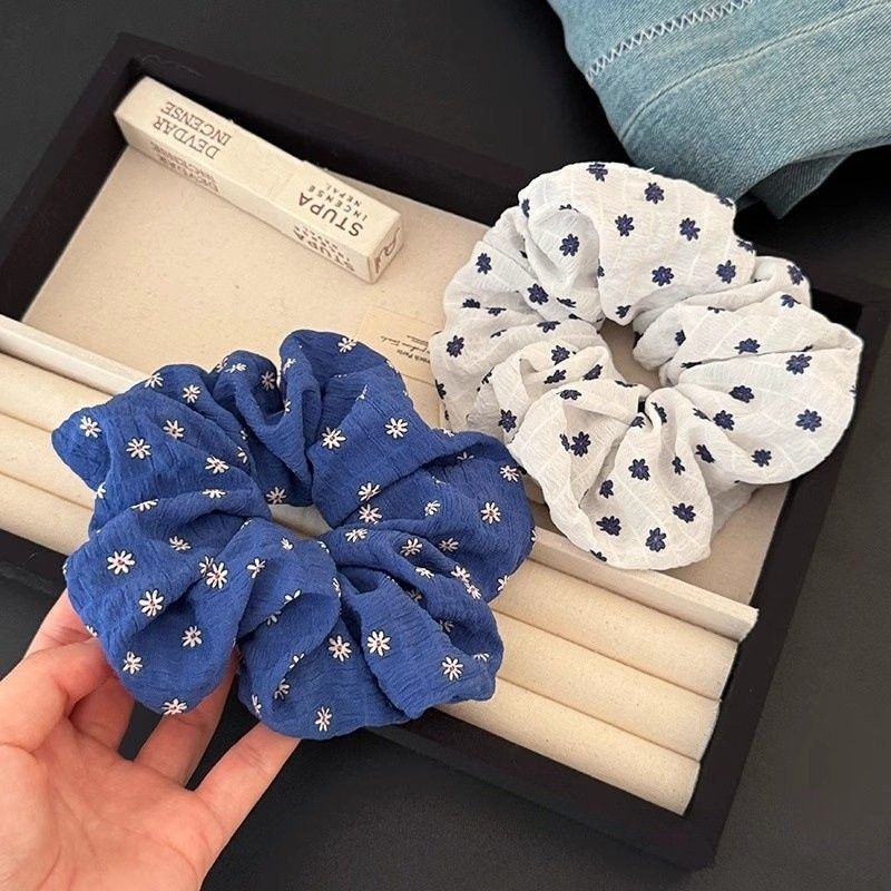 Korean Style Blue White Floral - огляд і ціна Travel Accessories Kmart
