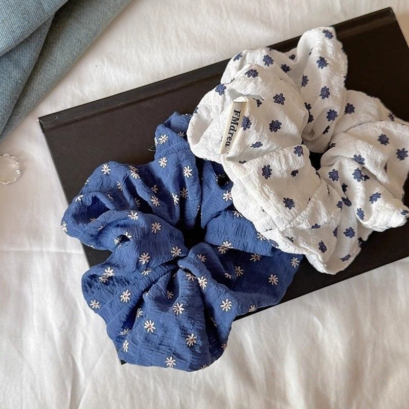 Korean Style Blue White Floral - огляд і ціна Travel Accessories Kmart