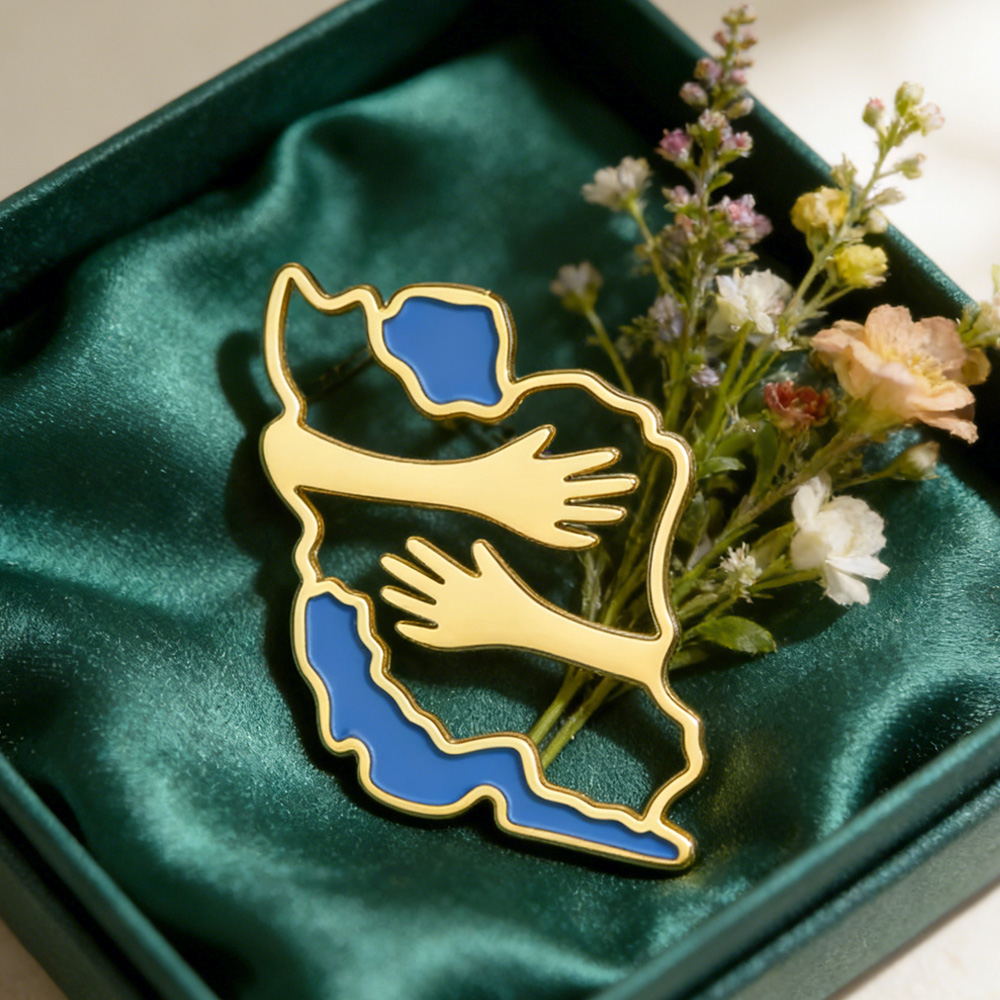 Dawapara Iran Map Shape Brooch - огляд і ціна Travel Accessories Jewelry