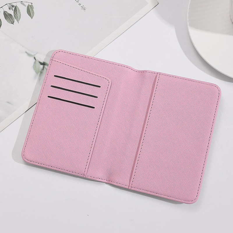 Hello Kitty Women Passport Cov - огляд і ціна Travel Accessories Kmart